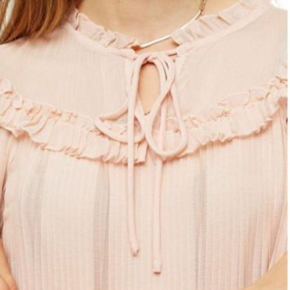 Topshop Blouse Ruffle Pleated Chiffon Top Pink Blush Size 6